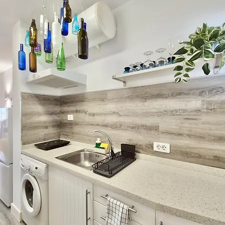 Appartement Marina Mirage *